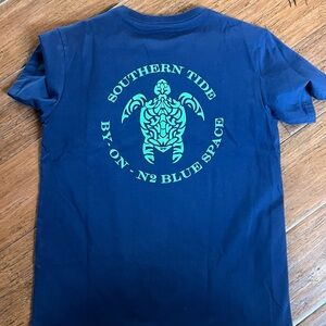 NEW Southern Tide Kids Navy T-Shirt with Green Turtle Design
